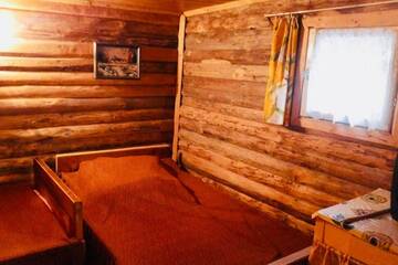 Фотографии Дома для отпуска Rustic Tiny House in Polish Mountains г. Laliki (Польша) №4 Фото Дома для отпуска Rustic Tiny House in Polish Mountains г. Laliki 4